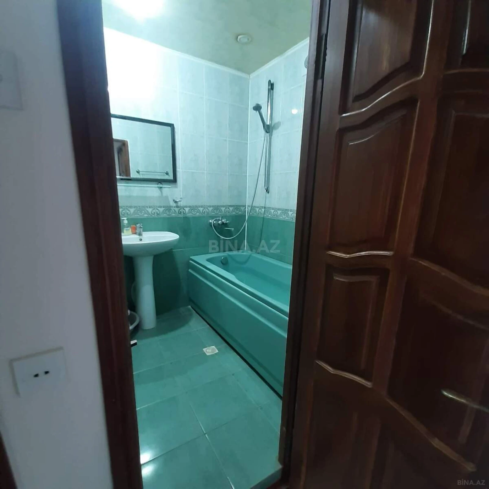 Satılır 3 otaqlı mənzil 90 m²