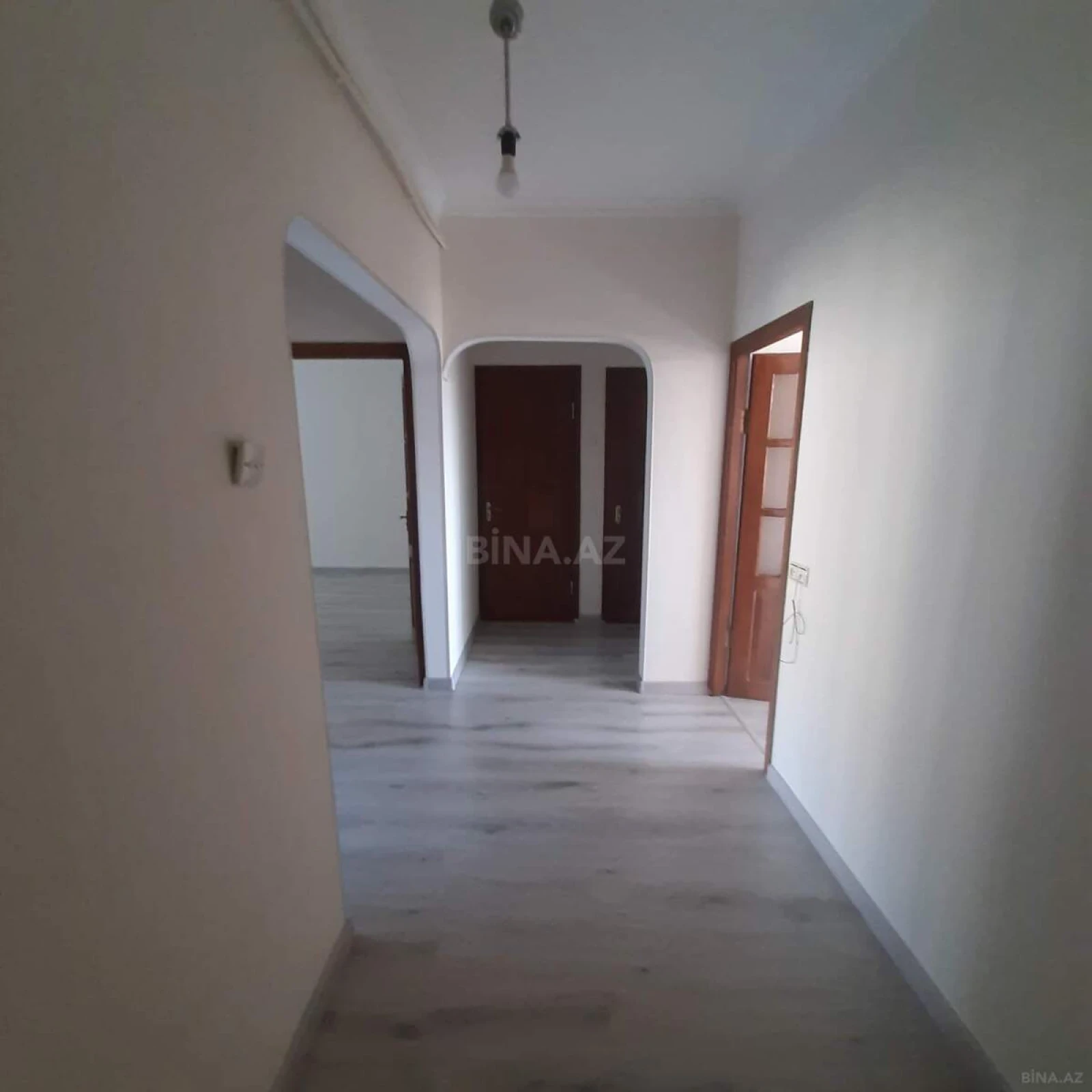 Satılır 3 otaqlı mənzil 90 m²