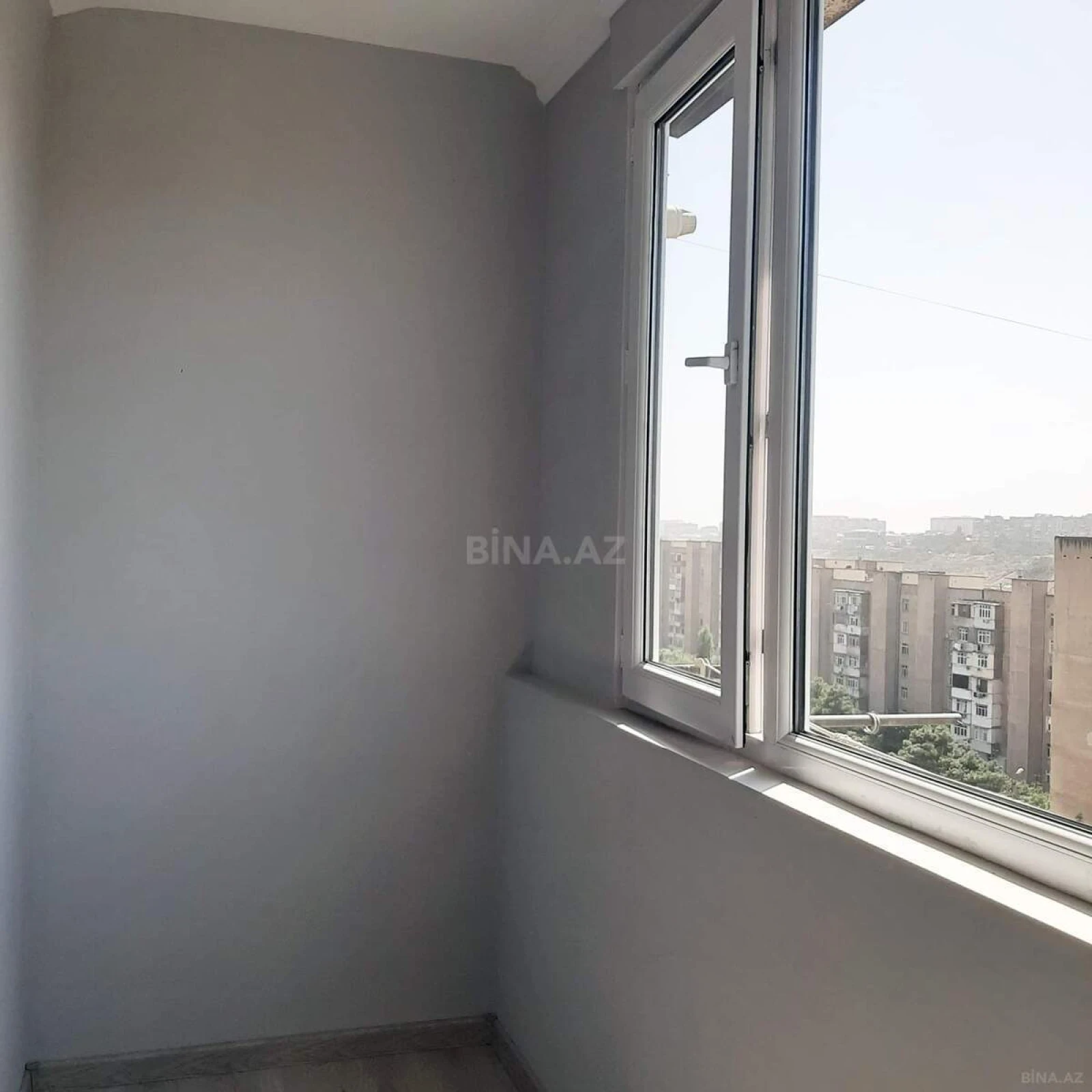 Satılır 3 otaqlı mənzil 90 m²
