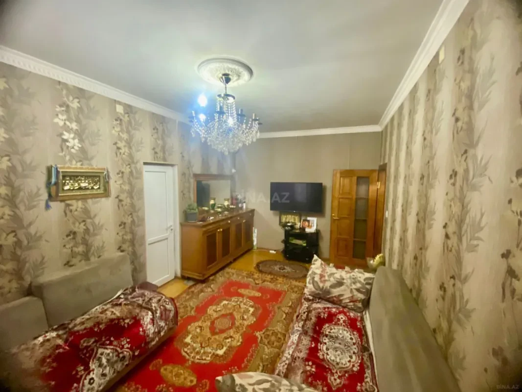 Satılır 2 otaqlı mənzil 60 m²