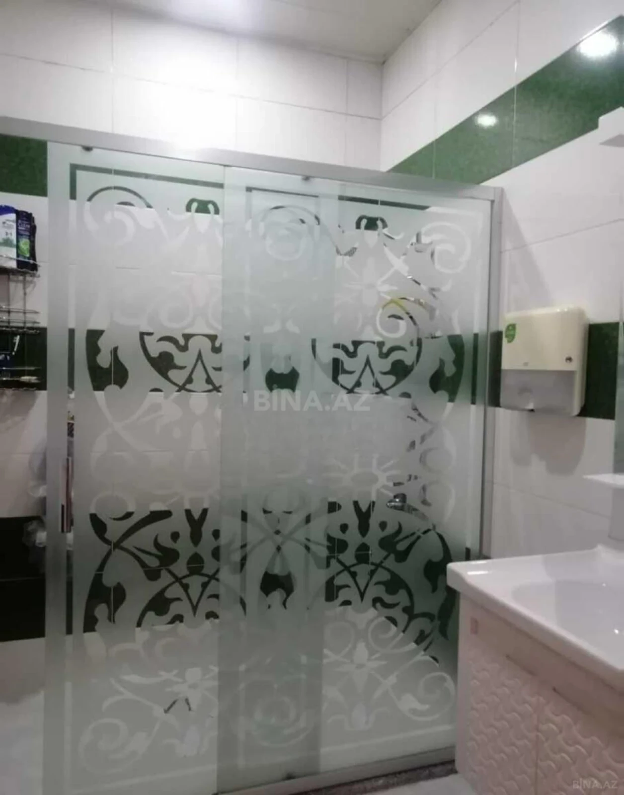Satılır 3 otaqlı mənzil 105 m²