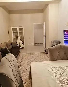 Satılır 3 otaqlı mənzil 105 m²