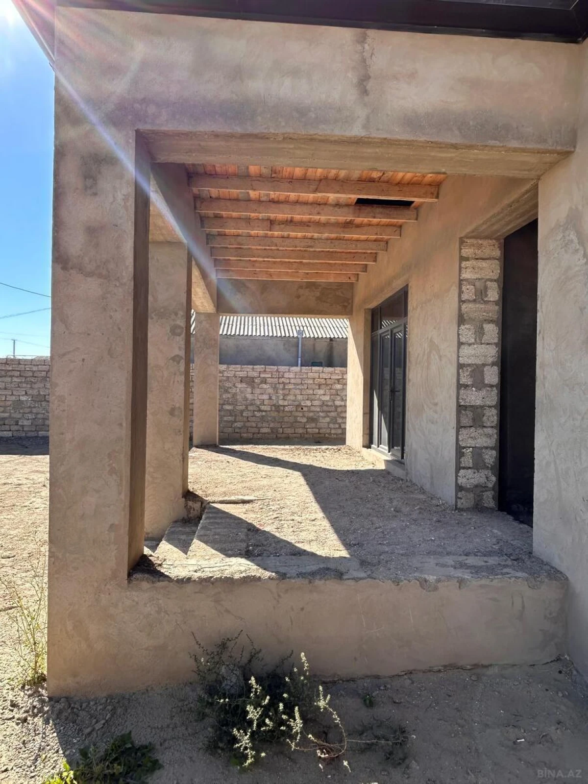 Satılır 4 otaqlı həyət evi 169 m²