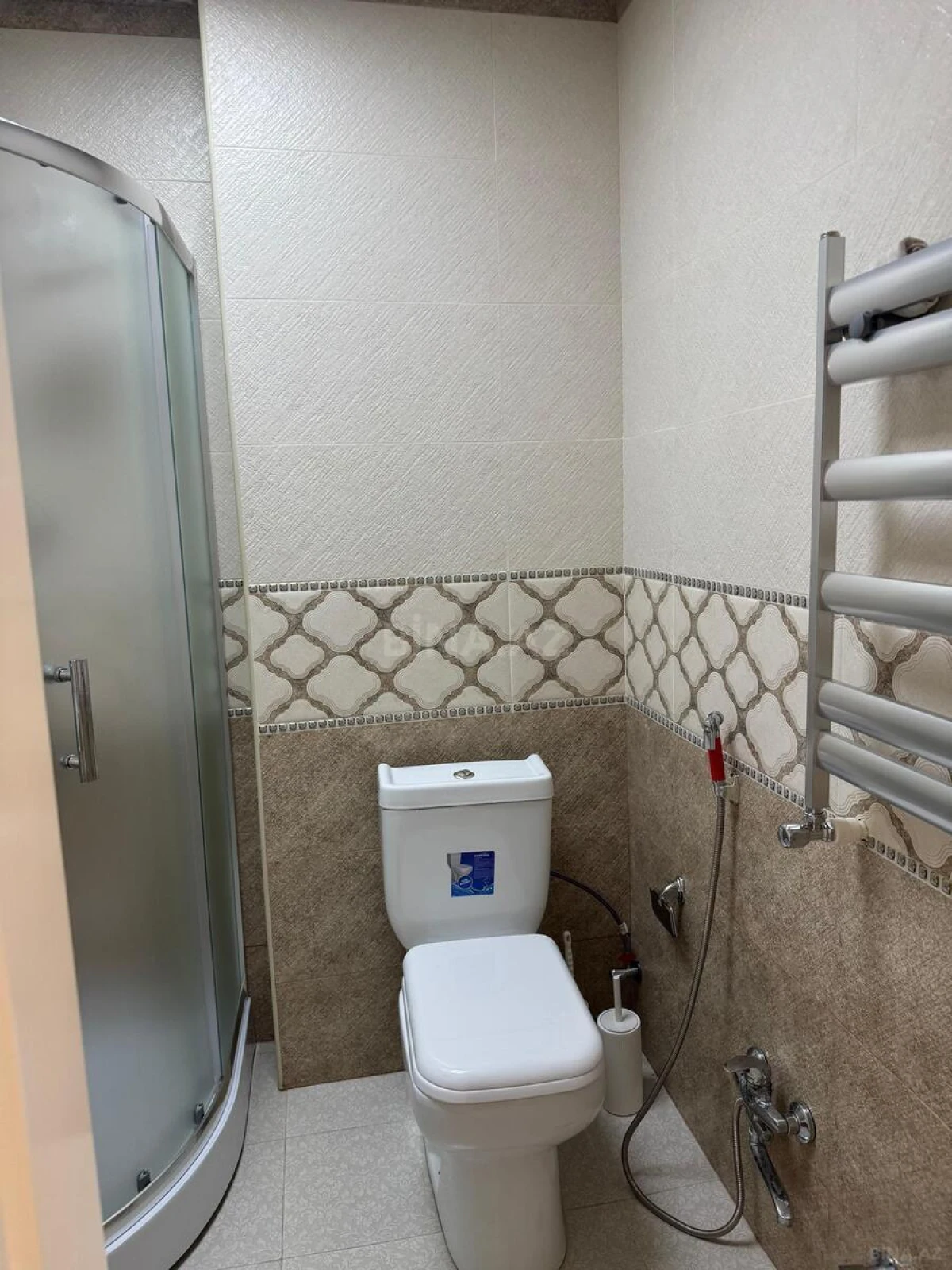 Kirayə verilir 2 otaqlı mənzil 82 m²