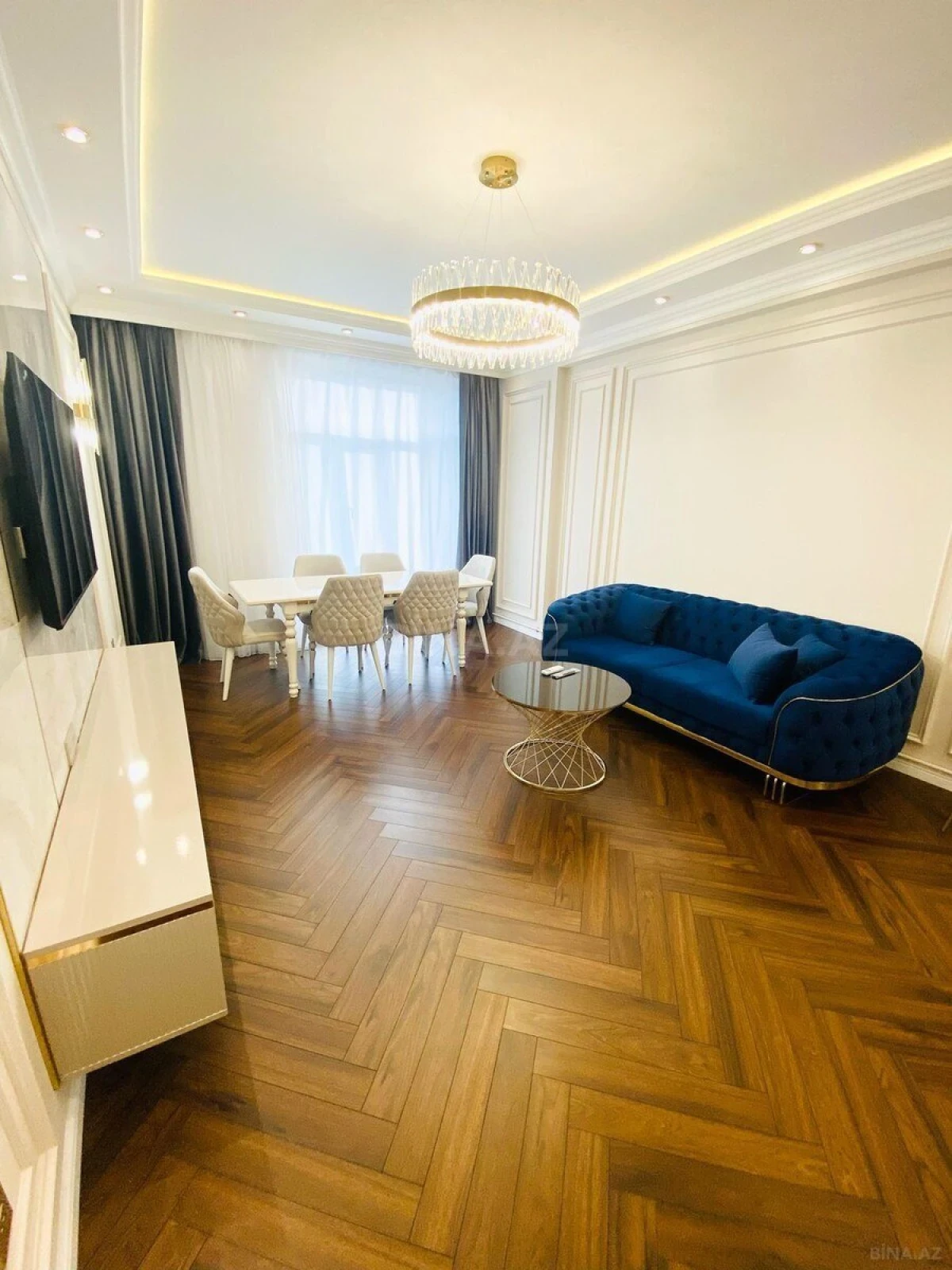 Satılır 2 otaqlı mənzil 70 m²