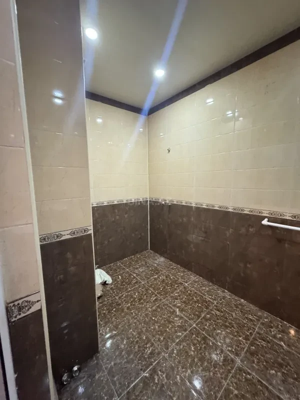 Satılır 2 otaqlı mənzil 79 m²