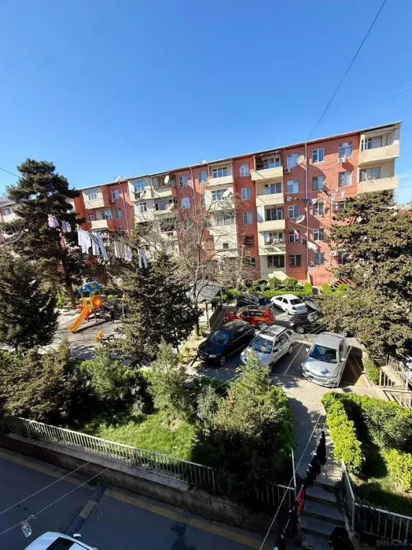 Satılır 3 otaqlı mənzil 75 m²