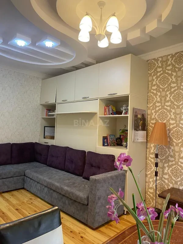 Satılır 5 otaqlı həyət evi 160 m²