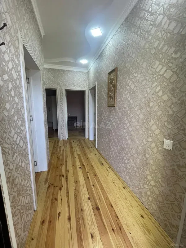 Satılır 5 otaqlı həyət evi 160 m²