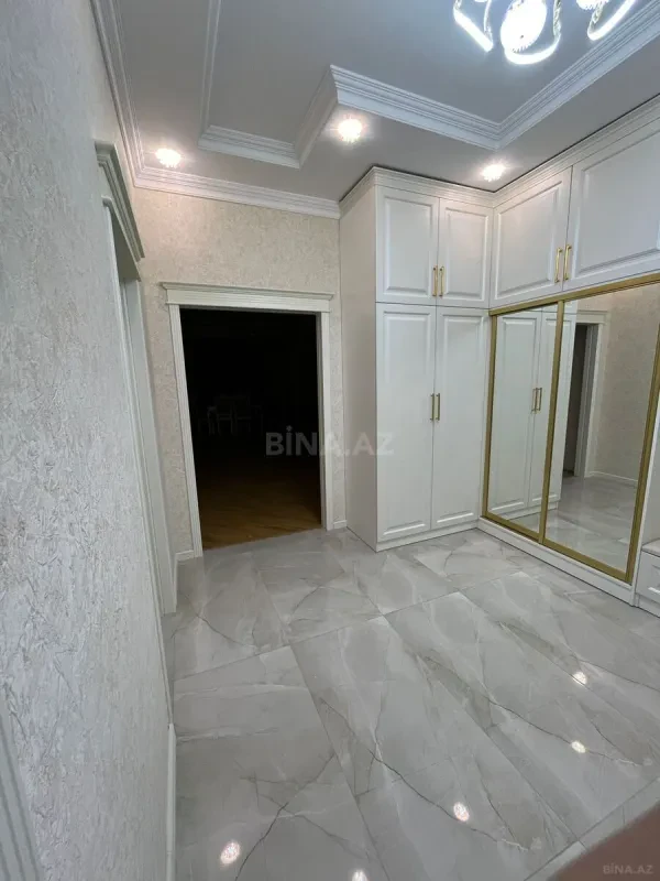 Kirayə verilir 3 otaqlı mənzil 99 m²