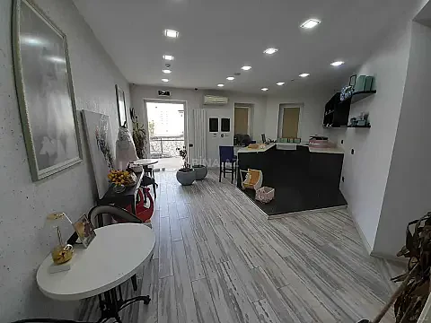 Kirayə verilir 4 otaqlı ofis 108 m² — Bakı, Nizami 4 otaq 108.00 m²