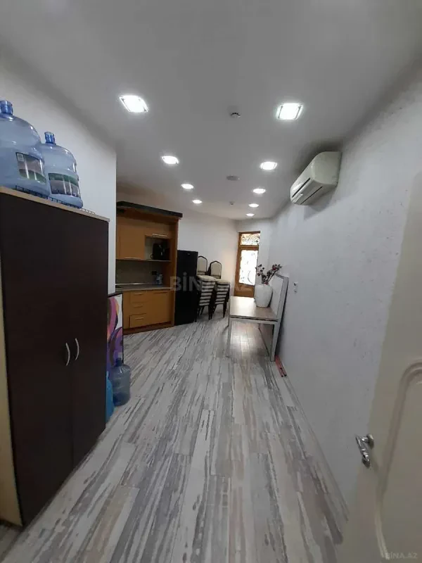 Kirayə verilir 4 otaqlı ofis 108 m²