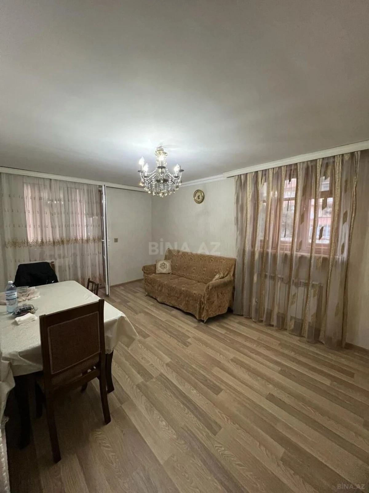 Kirayə verilir 2 otaqlı mənzil 55 m²