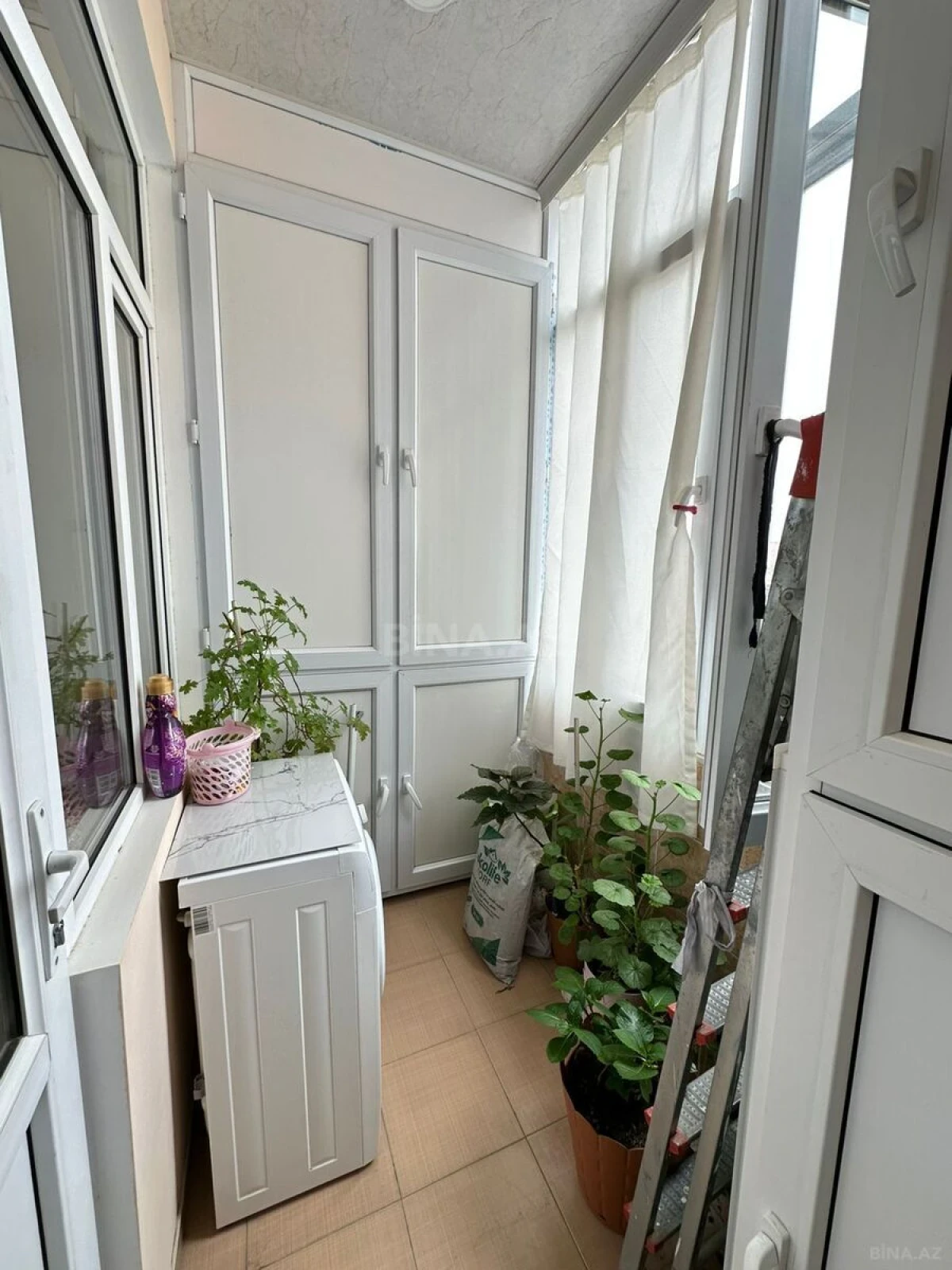 Satılır 2 otaqlı mənzil 58 m²
