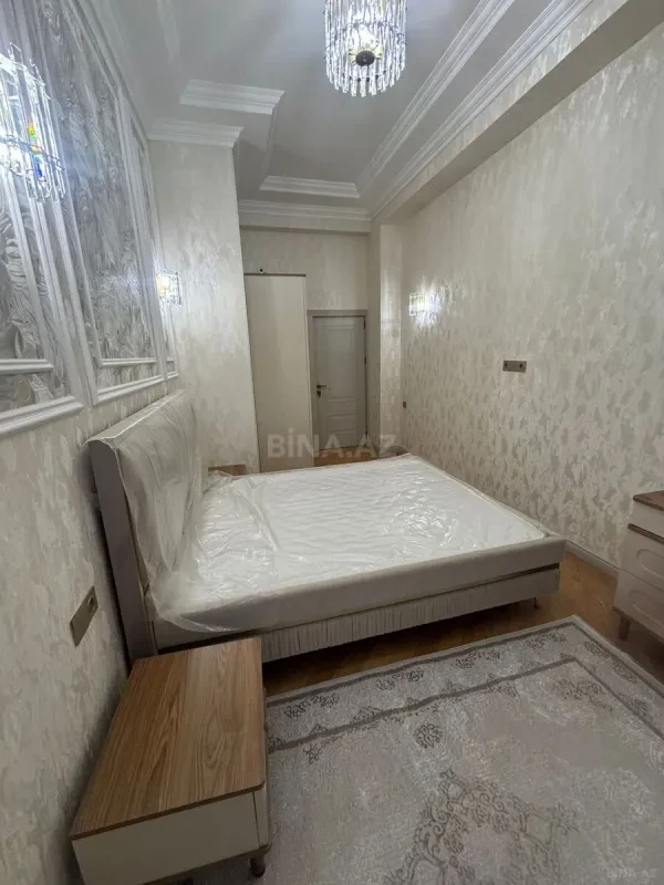 Kirayə verilir 2 otaqlı mənzil 78 m²