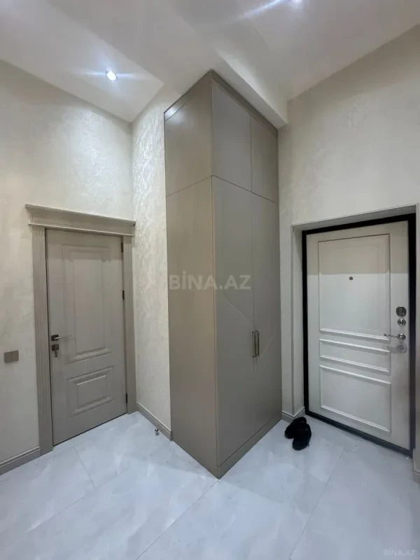 Kirayə verilir 2 otaqlı mənzil 78 m²