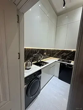 Kirayə verilir 2 otaqlı mənzil 78 m²