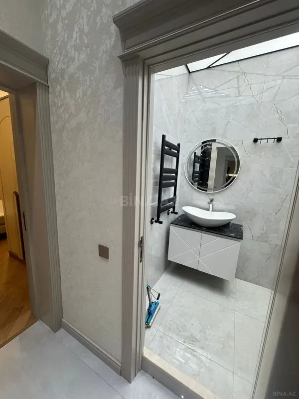 Kirayə verilir 2 otaqlı mənzil 78 m²
