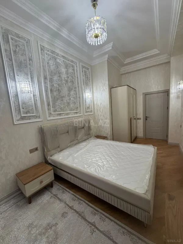 Kirayə verilir 2 otaqlı mənzil 78 m²