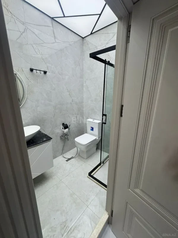 Kirayə verilir 2 otaqlı mənzil 78 m²