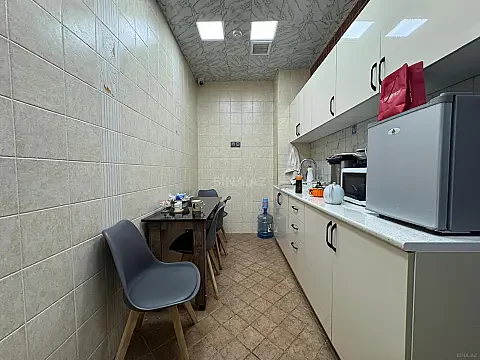 Kirayə verilir 5 otaqlı mənzil 120 m²