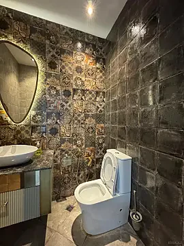Kirayə verilir 5 otaqlı mənzil 120 m²