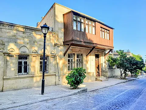 Kirayə verilir 2 otaqlı mənzil 45 m² — Bakı 2 otaq 45.00 m²