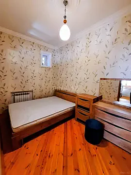 Kirayə verilir 2 otaqlı mənzil 45 m²