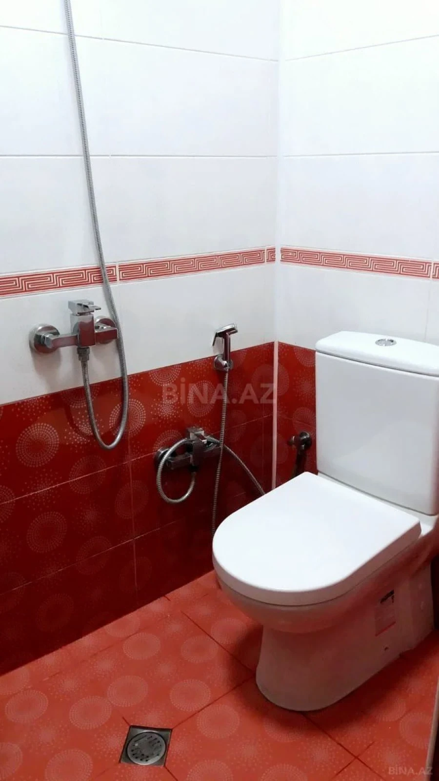 Kirayə verilir 2 otaqlı mənzil 45 m²