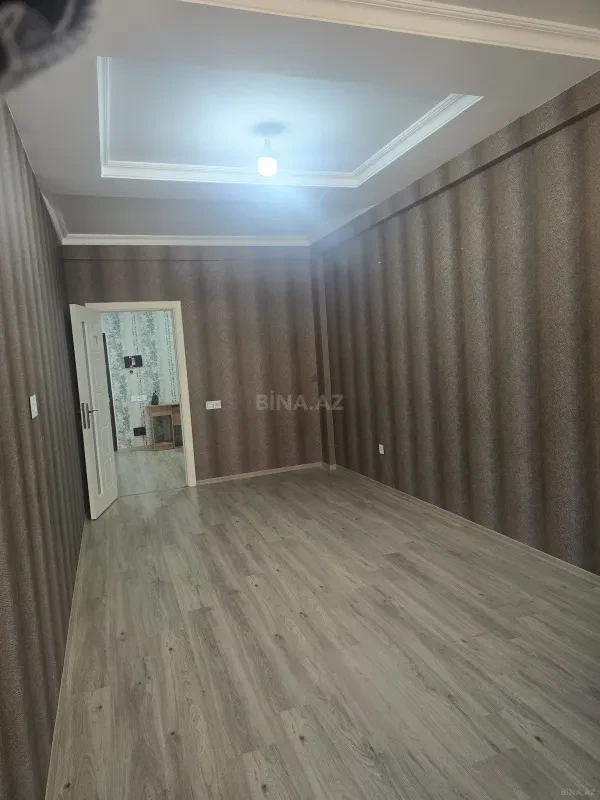Kirayə verilir 2 otaqlı mənzil 77 m²