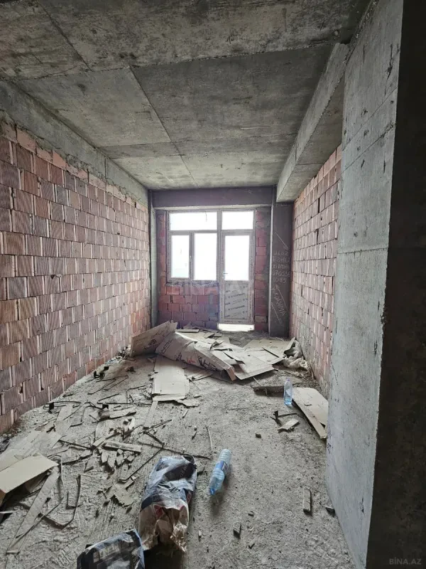 Satılır 2 otaqlı mənzil 71 m²