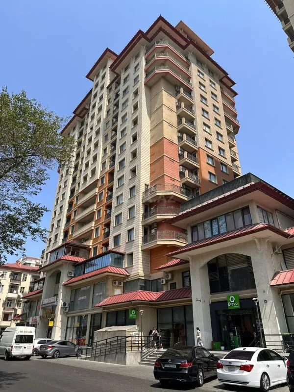 Satılır 2 otaqlı mənzil 90 m²
