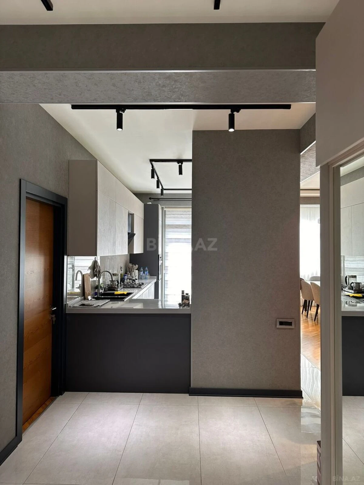 Satılır 2 otaqlı mənzil 90 m²