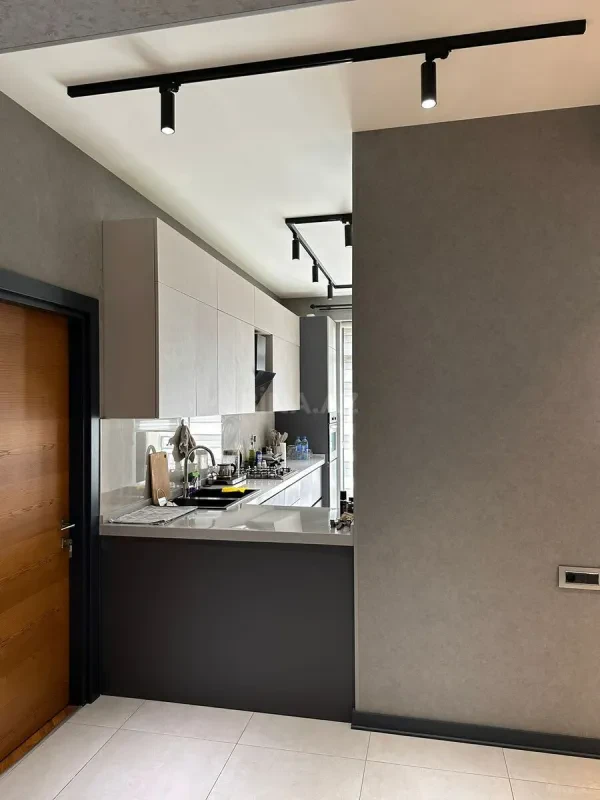 Satılır 2 otaqlı mənzil 90 m²