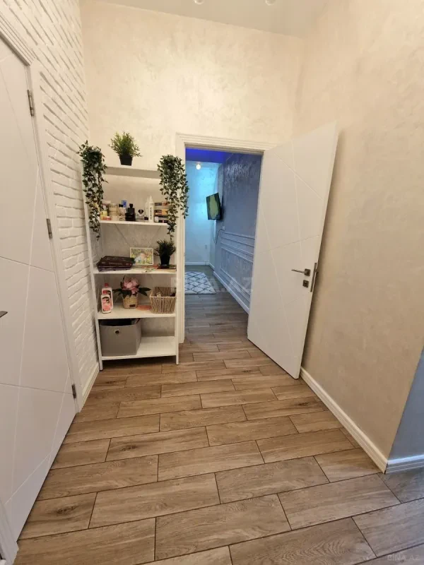 Satılır 2 otaqlı mənzil 80 m²