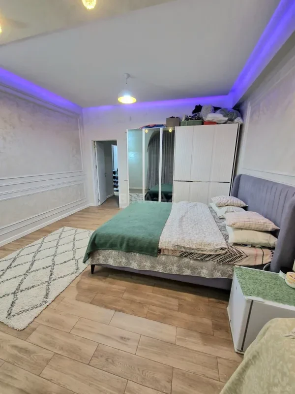 Satılır 2 otaqlı mənzil 80 m²