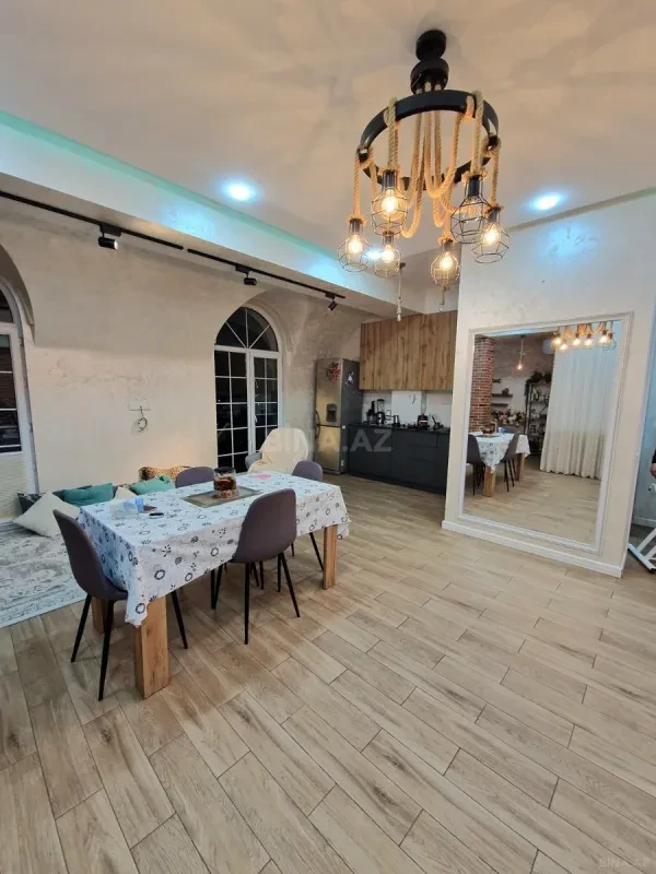 Satılır 2 otaqlı mənzil 80 m²