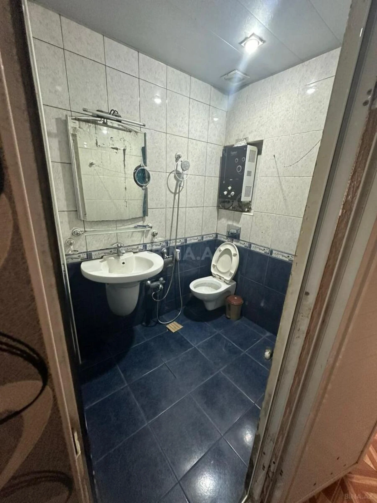 Kirayə verilir 2 otaqlı mənzil 50 m²