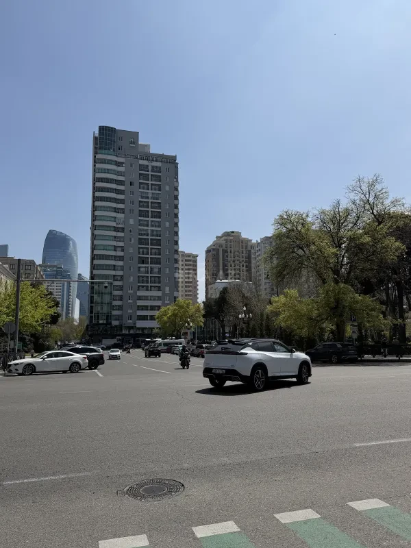 Satılır 2 otaqlı mənzil 55 m²