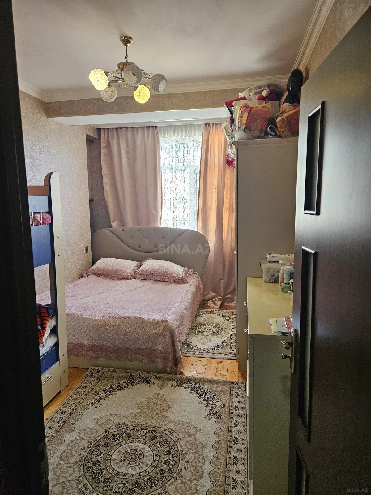 Satılır 2 otaqlı mənzil 58 m²