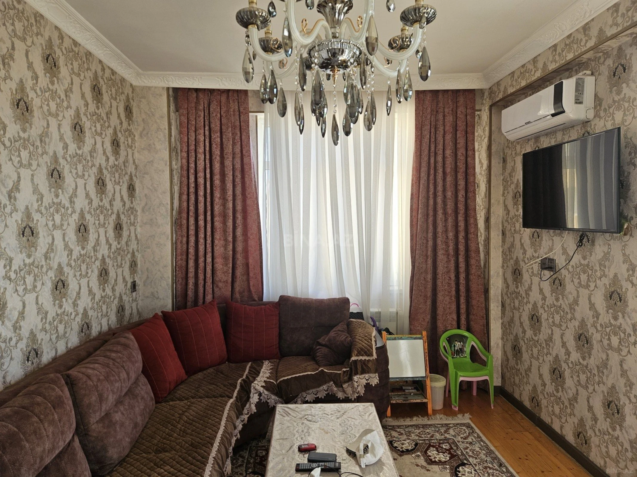 Satılır 2 otaqlı mənzil 58 m²