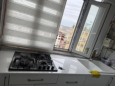Kirayə verilir 2 otaqlı mənzil 42 m²