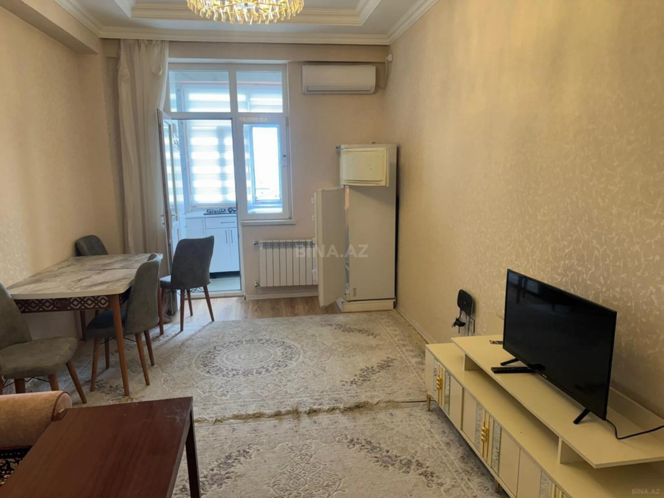 Kirayə verilir 2 otaqlı mənzil 42 m²