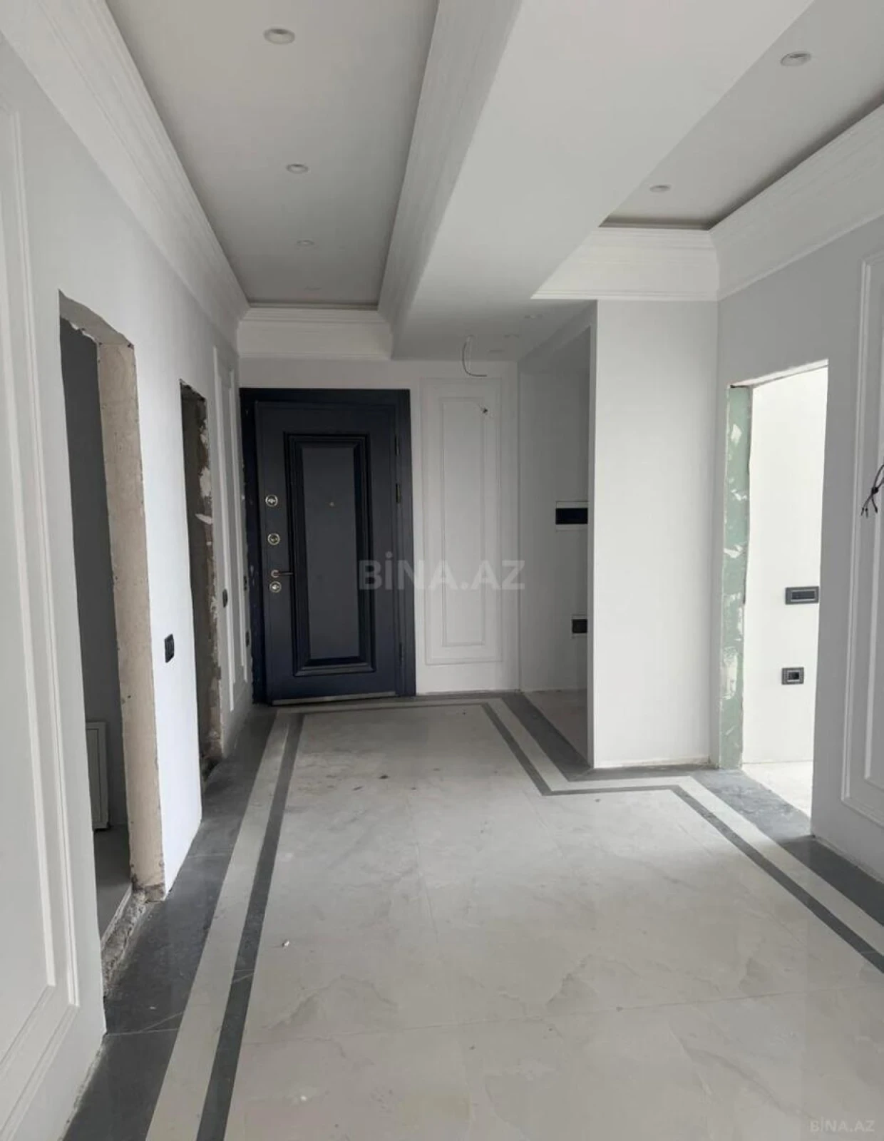 Kirayə verilir 3 otaqlı mənzil 112 m²