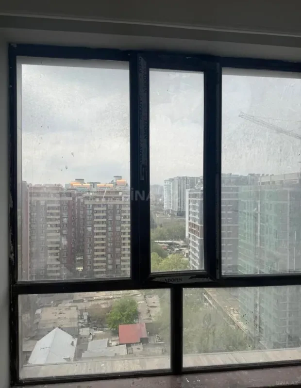 Kirayə verilir 3 otaqlı mənzil 112 m²
