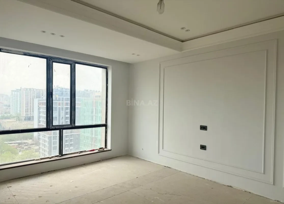 Kirayə verilir 3 otaqlı mənzil 112 m²