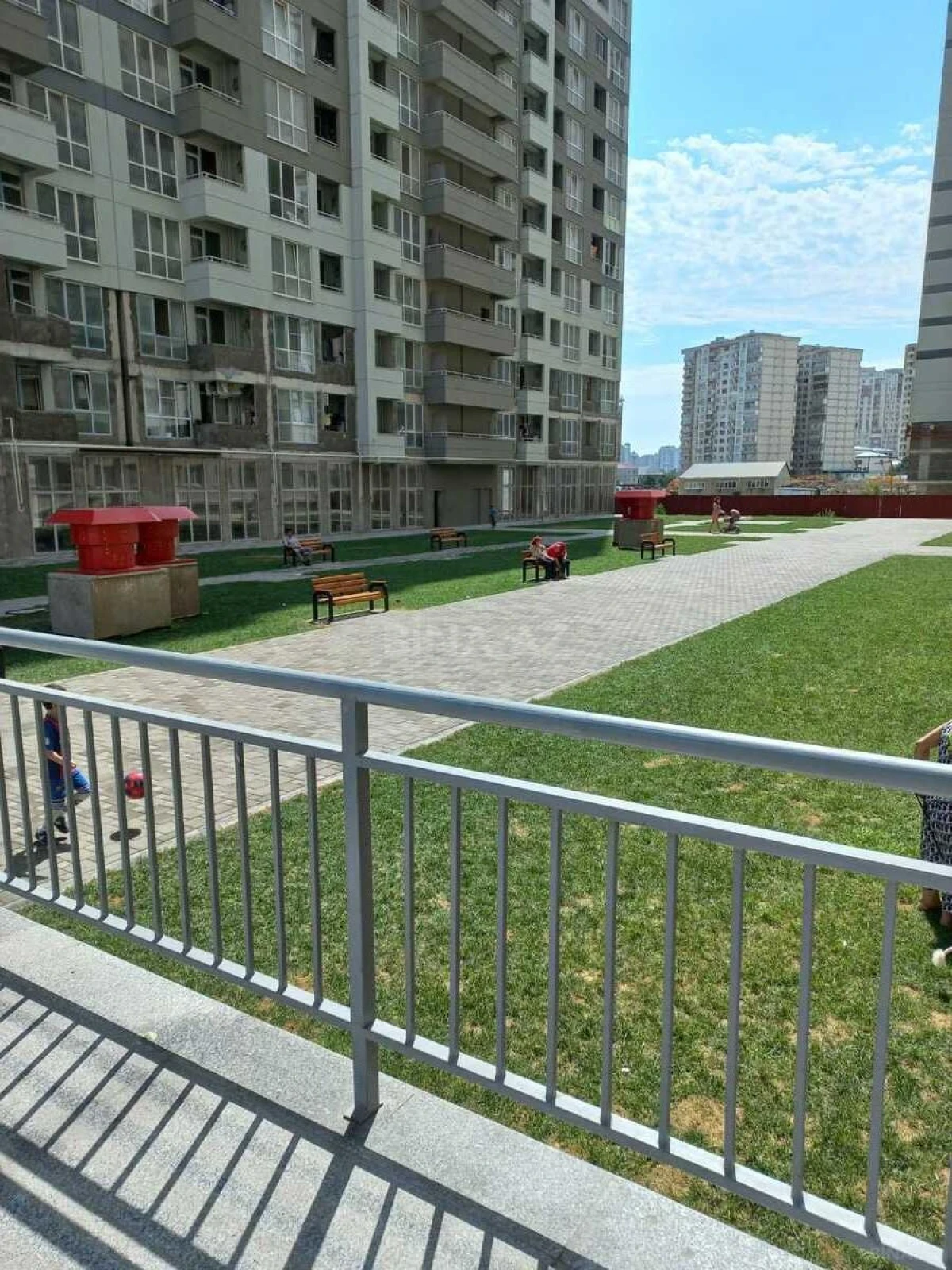 Kirayə verilir 2 otaqlı mənzil 50 m²
