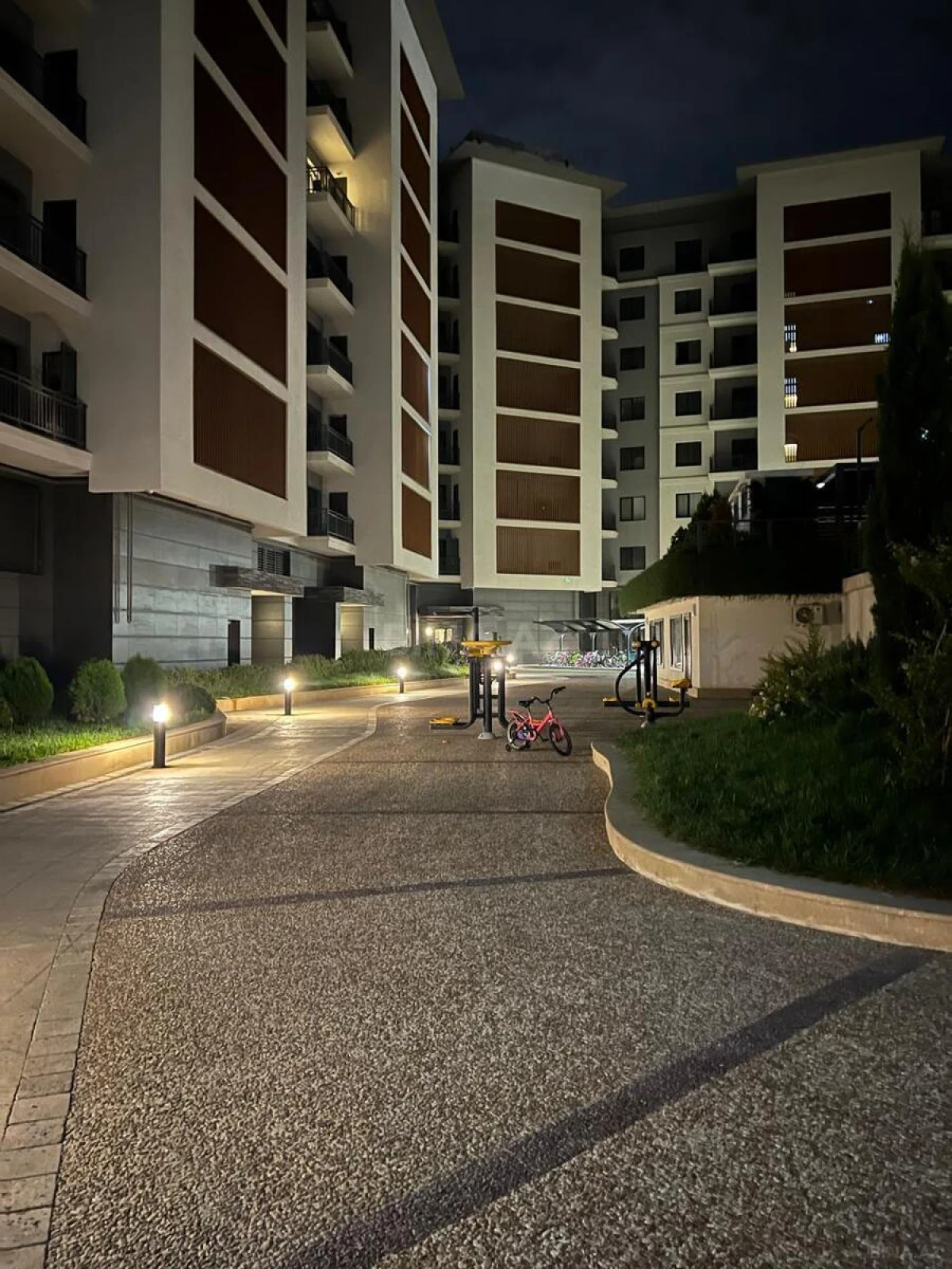 Kirayə verilir 1 otaqlı mənzil 50 m²