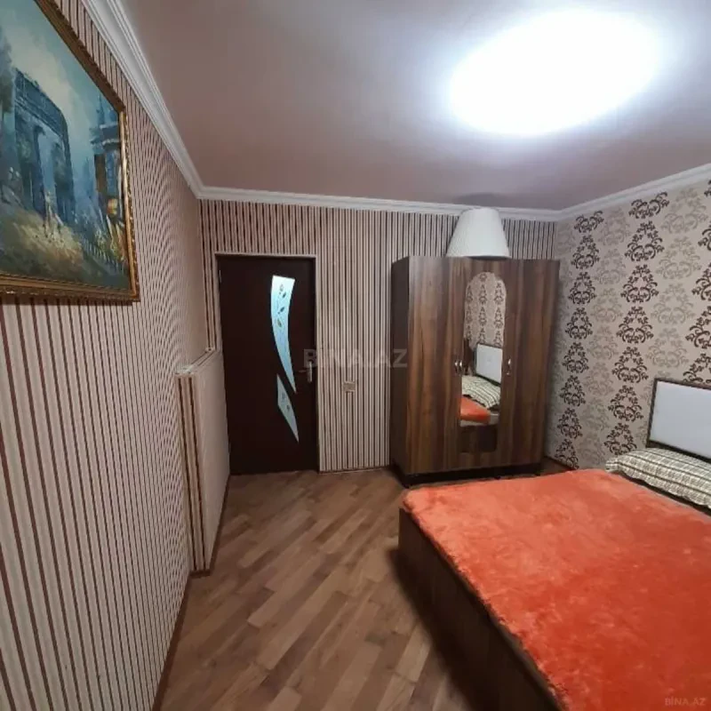 Satılır 2 otaqlı mənzil 80 m²
