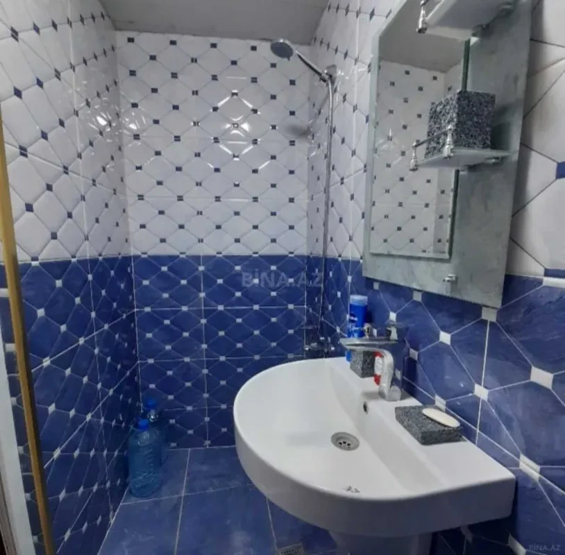 Satılır 2 otaqlı mənzil 80 m²